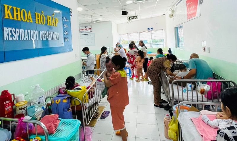 Số bệnh nhi mắc bệnh viêm hô hấp cấp tại thành phố Hồ Chí Minh có dấu hiệu tăng.