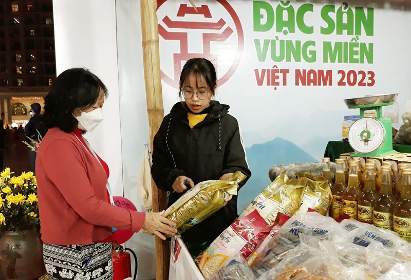 Nhiều sản phẩm được bảo hộ chỉ dẫn địa lý có mặt tại Hội chợ Đặc sản vùng miền Việt Nam năm 2023