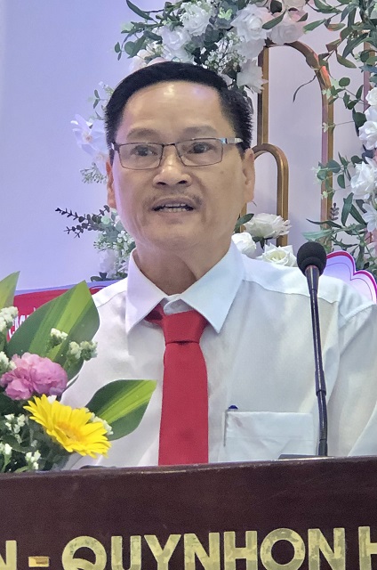 - Ông Võ Kim Hưng phát biểu khai mạc Đại hội.