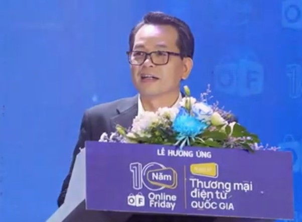 Ông Nguyễn Thế Quang, Phó Cục trưởng Cục Thương mại điện tử và Kinh tế số (Bộ Công Thương) phát biểu tại buổi lễ