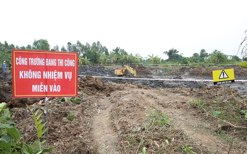 Một vị trí móng cột Dự án Đường dây 500kV NMNĐ Nam Định I – Thanh Hóa đang triển khai đào móng