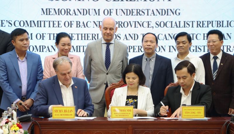 Lãnh đạo tỉnh Bắc Ninh ký kết hợp tác với doanh nghiệp Hà Lan
