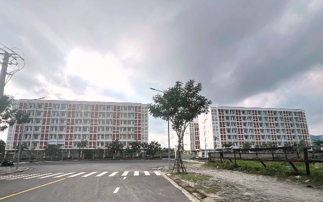 Vì sao ký túc xá sinh viên phía Tây thành phố Đà Nẵng đầu tư 700 tỷ bỏ hoang?