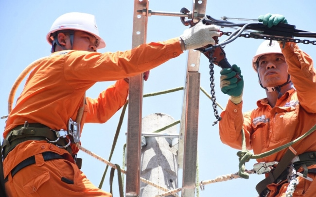 Thứ trưởng Bộ Công Thương: Cần thiết duy trì quy định giá điện theo bậc thang