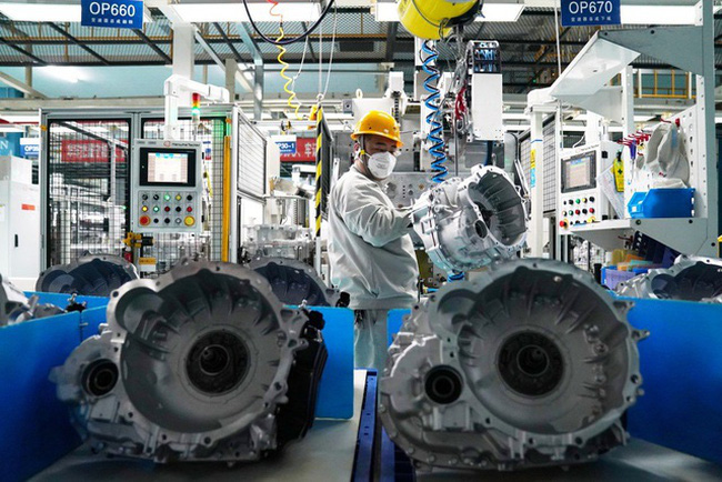 Hoạt động sản xuất công nghiệp chỉ phục hồi nhẹ