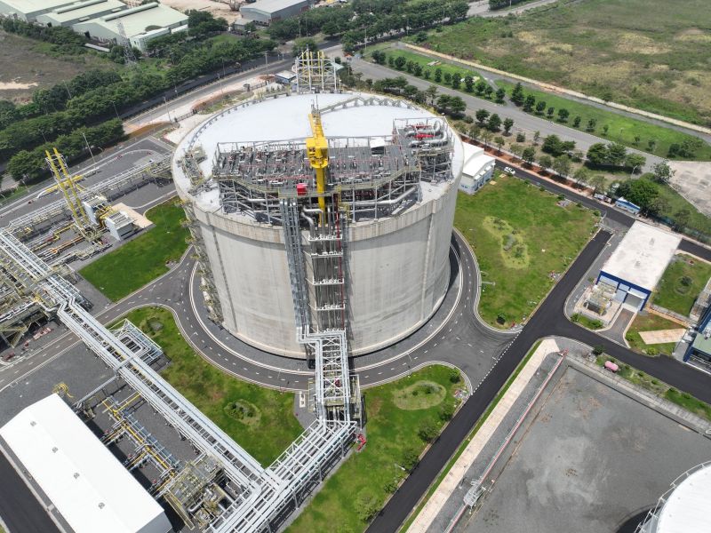 Hệ thống Kho cảng LNG đầu tiên và lớn nhất Việt Nam của PV GAS