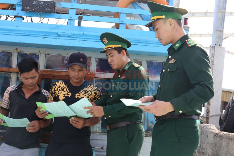 Bộ đội Biên phòng tỉnh Bình Định tăng cường tuyên truyền, phổ biến pháp luật chống IUU cho ngư dân
