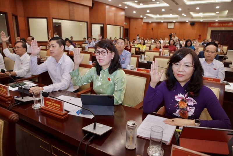 Đại biểu HĐND TP. Hồ Chí Minh biểu quyết thông qua nội dung hệ số điều chỉnh giá đất