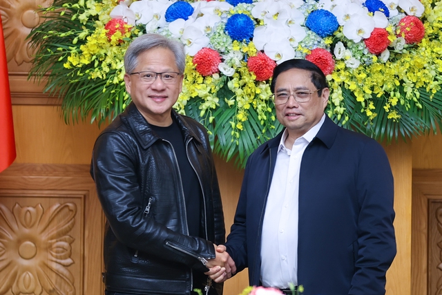 Thủ tướng cho biết, rất coi trọng chuyến làm việc của Chủ tịch NVIDIA, thể hiện sự tin tưởng và ủng hộ cao đối với Việt Nam - Ảnh: VGP/Nhật Bắc