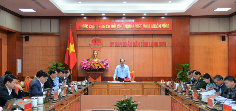 Phó Chủ tịch Thường trực UBND tỉnh Lạng Sơn Dương Xuân Huyên làm việc với Ban Tổ chức Lễ hội Hoa đào Xứ Lạng và các hoạt động mừng Đảng – mừng Xuân Giáp Thìn năm 2024