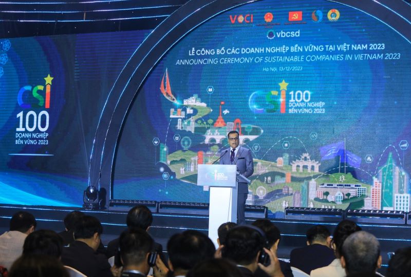 Ông Binu Jacob, Tổng Giám đốc Nestlé Việt Nam, Đồng Chủ tịch VBCSD-VCCI vui mừng chia sẻ Danh hiệu Doanh nghiệp bền vững Việt Nam không chỉ là một niềm tự hào mà còn là trách nhiệm của doanh nghiệp tiếp tục cam kết với kinh doanh bền vững mạnh mẽ hơn