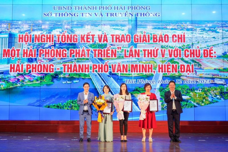 Ban Tổ chức đã nhận được 169 tác phẩm tham gia giải năm nay