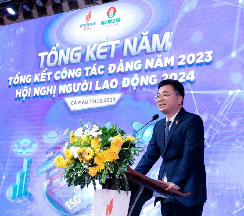 Ông Trần Ngọc Nguyên - Phó bí thư Đảng ủy, Chủ tịch HĐQT PVCFC phát biểu.