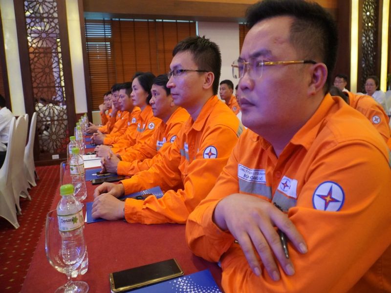 7 Công nhân PC Quảng Ninh tham gia Hội thảo Văn hóa doanh nghiệp