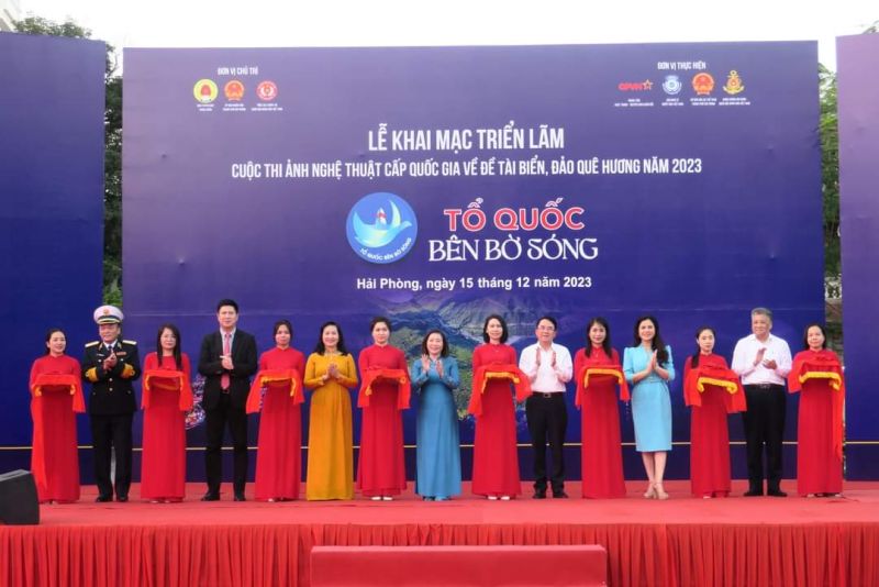 Lễ khai mạc Triển lãm cuộc thi Ảnh nghệ thuật 