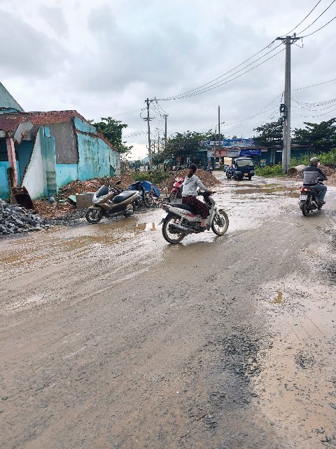 với tổng chiều dài khoảng 35,6km là công trình giao thông trọng điểm trên địa bàn thành phố, có tổng mức đầu tư 723 tỷ đồng đang về đích.