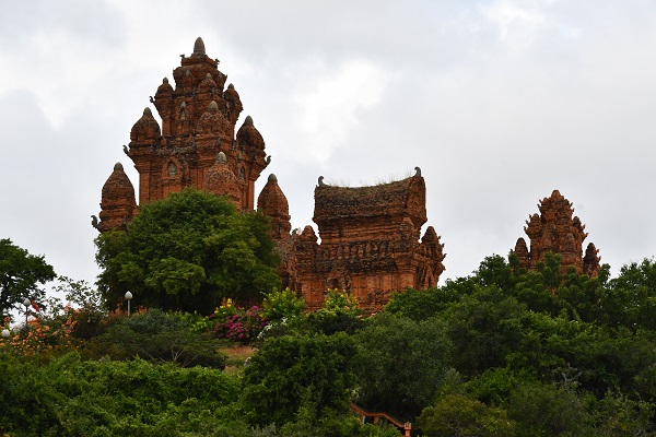 Tháp cổ Pô Klông Garai tại thành phố Phan Rang- Tháp Chàm