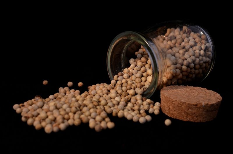 Giá tiêu hôm nay 25/12; Giảm nhẹ tại một vài tỉnh