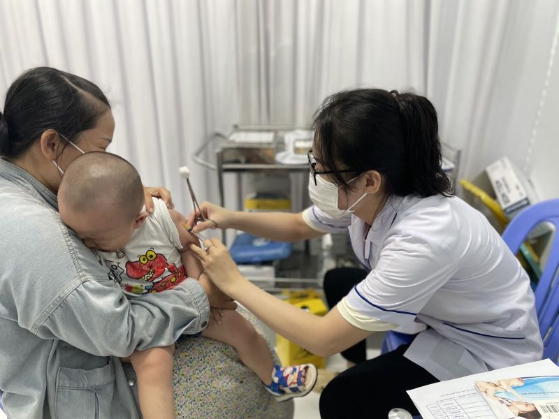 TP. Hồ Chí Minh sẽ triển khai tiêm vaccine 5 trong 1 cho trẻ sau Tết Dương lịch 2024