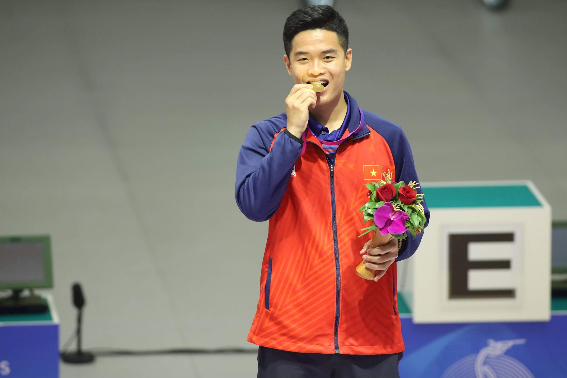 Phạm Quang Huy xuất sắc trở thành xạ thủ đầu tiên mang về chiếc HCV tại Asian Games.