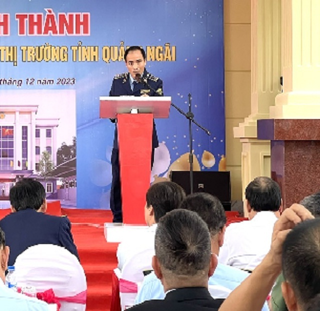 Ông Trần Xuân Thương phát biểu y kiến. Ảnh:T- Sương.