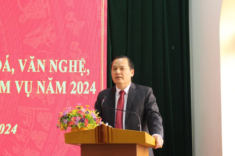 Trưởng Ban Tuyên giáo Tỉnh ủy Lạng Sơn Phùng Quang Hội phát biểu chỉ đạo tại hội nghị