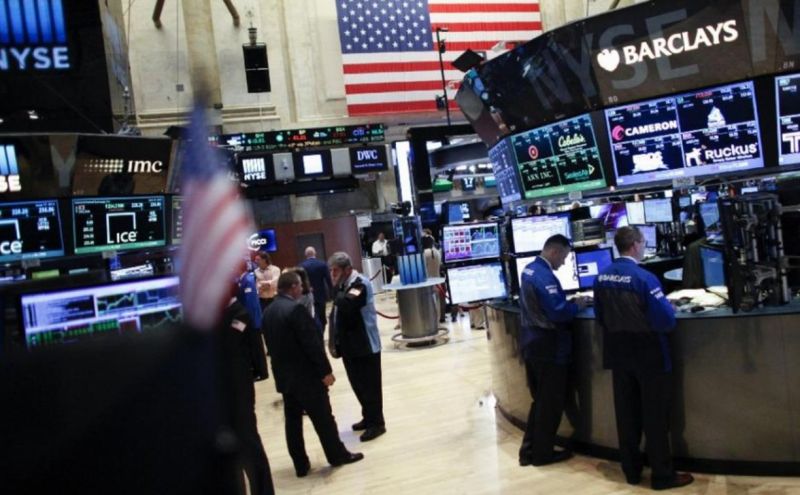 Giới đầu tư chuyển trọng tâm sang báo cáo việc làm