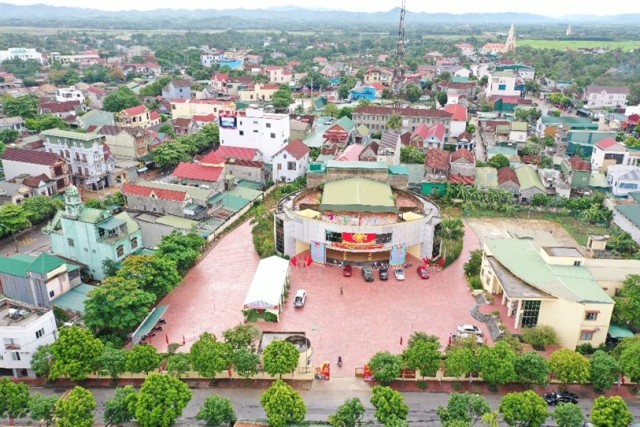 Một góc thị trấn Hương Khê.