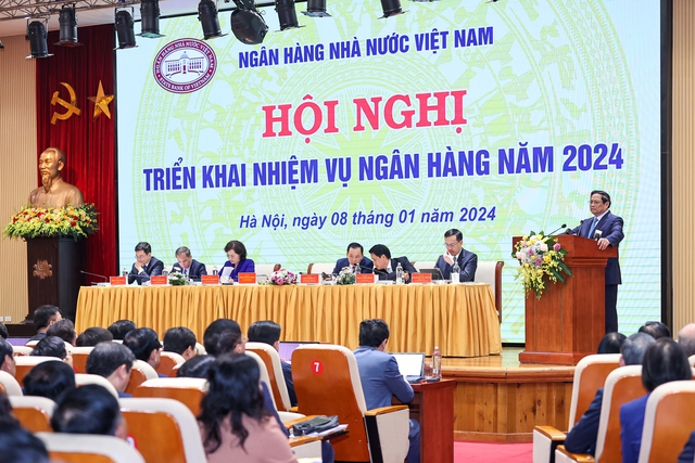 Thủ tướng quán triệt, thực hiện "05 quyết tâm" của ngành ngân hàng trong năm 2024