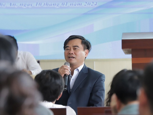 Chủ tịch UBND huyện Kỳ Sơn Nguyễn Viết Hùng đã thông tin về giải Marathon miền Tây xứ Nghệ - 2024