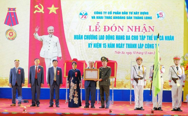 Công ty CP Đầu tư xây dựng và Khai thác khoáng sản Thăng Long (Thái Nguyên) - 15 năm đồng hành cùng công tác xã hội