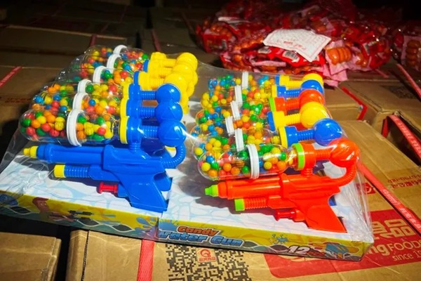 Đồ chơi trẻ em không rõ nguồn gốc xuất xứ