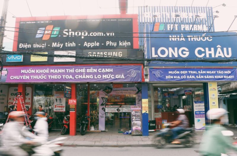 Dragon Capital quay lại bán ra 165.000 cổ phiếu FPT Retail (FRT)