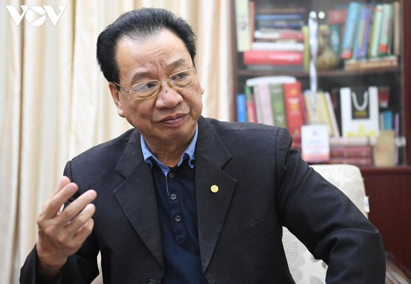 Giáo sư, Tiến sĩ Phùng Hữu Phú, nguyên Chủ tịch Hội đồng Khoa học các cơ quan Đảng Trung ương