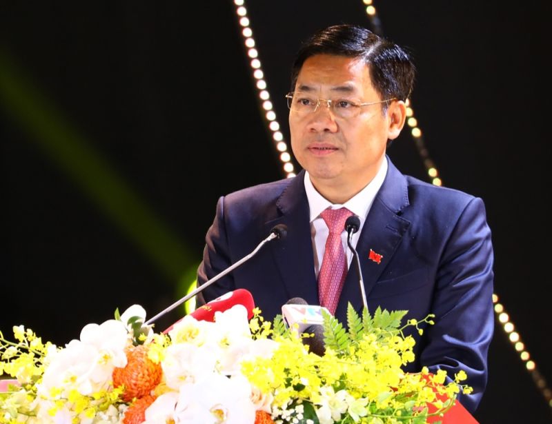 Bí thư tỉnh Ủy Bắc Giang Dương Văn Thái phát biểu đáp từ tại buổi lễ.