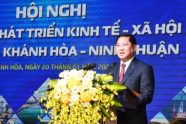 Ông Trần Quốc Nam- Phó Bí thư Tỉnh ủy, Chủ tịch UBND tỉnh, Trưởng Đoàn Đại biểu Quốc Hội tỉnh Ninh Thuận phát biểu