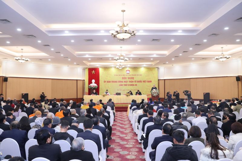Toàn cảnh Hội nghị Ủy ban Trung ương Mặt trận Tổ quốc Việt Nam lần thứ 9, khóa IX. Ảnh