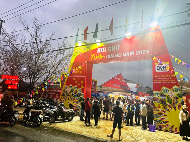 Hơn 400 gian hàng tham gia “Hội chợ Xuân Quảng Nam 2024”
