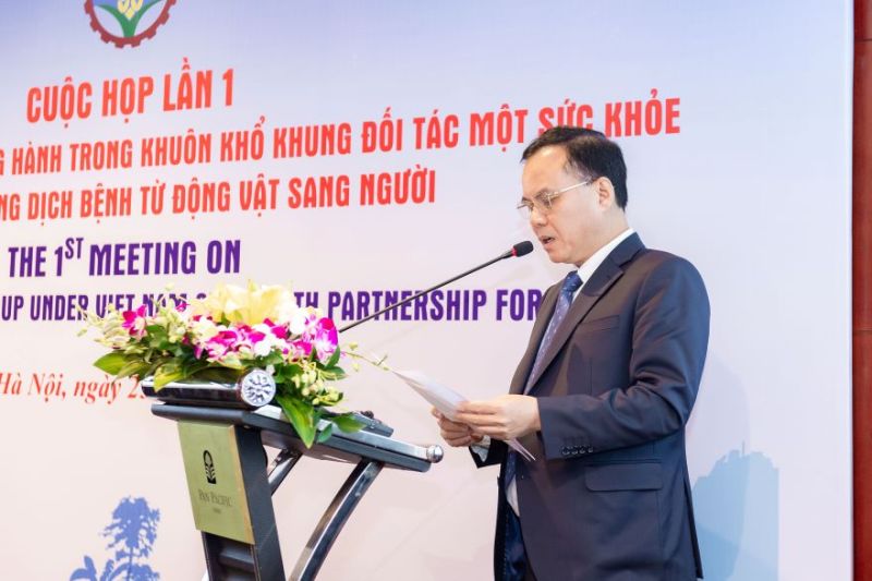 Phó Cục trưởng Cục Chăn nuôi, ông Phạm Kim Đăng phát biểu tại cuộc họp