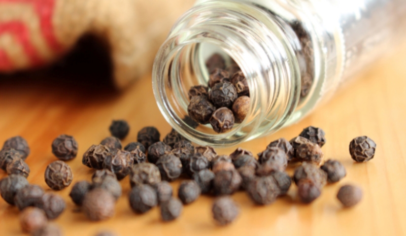 Giá tiêu hôm nay 27/1: Đông Nam Bộ tăng nhẹ 500 đồng/kg