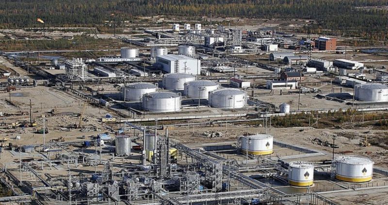 CEO Gazprom Neft: OPEC+ không cần cắt giảm thêm nguồn cung dầu mỏ