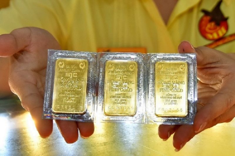 Vàng trong nước giao dịch quanh ngưỡng 76,7 triệu đồng/lượng. ( Ảnh minh hoạ).