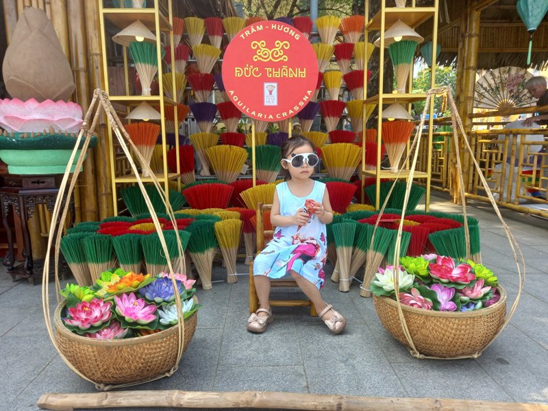 Rộn ràng “Tết Huế” Giáp Thìn