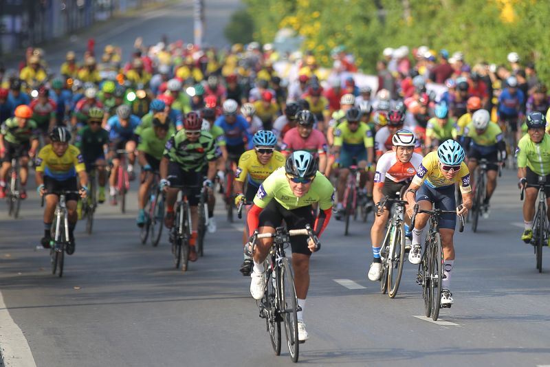 Hơn 300 vận động viên của gần 40 Câu lạc bộ xe đạp TP.HCM và các tỉnh, thành tham gia giải đấu
