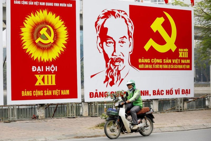Nghị quyết Đại hội XIII thể hiện khát vọng của dân tộc, phấn đấu đến năm 2045, Việt Nam trở thành nước phát triển, thu nhập cao. (Ảnh: Nguyễn Hồng)