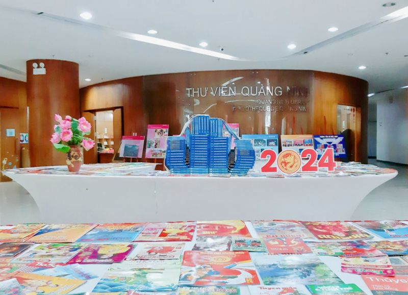 Quảng Ninh khai mạc Hội sách, báo xuân Giáp Thìn 2024