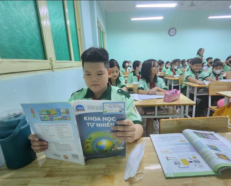 Học sinh Trường THCS Hà Huy Tập, quận Bình Thạnh trong 1 tiết học