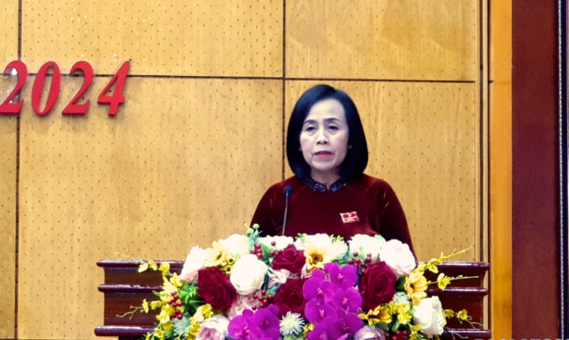 Chủ tịch HĐND tỉnh Lạng Sơn Đoàn Thị Hậu phát biểu bế mạc tại kỳ họp