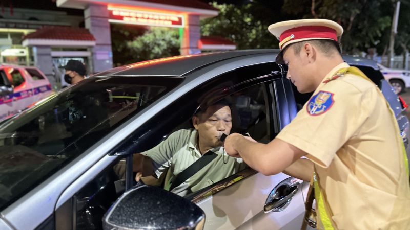 Lâm Đồng: Triển khai quyết liệt các giải pháp đảm bảo ATGT trong và sau Tết Nguyên đán 2024