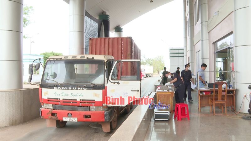 Bình Phước: Tăng cường phòng chống buôn lậu qua biên giới